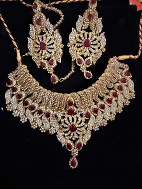 Bridal jewelry set